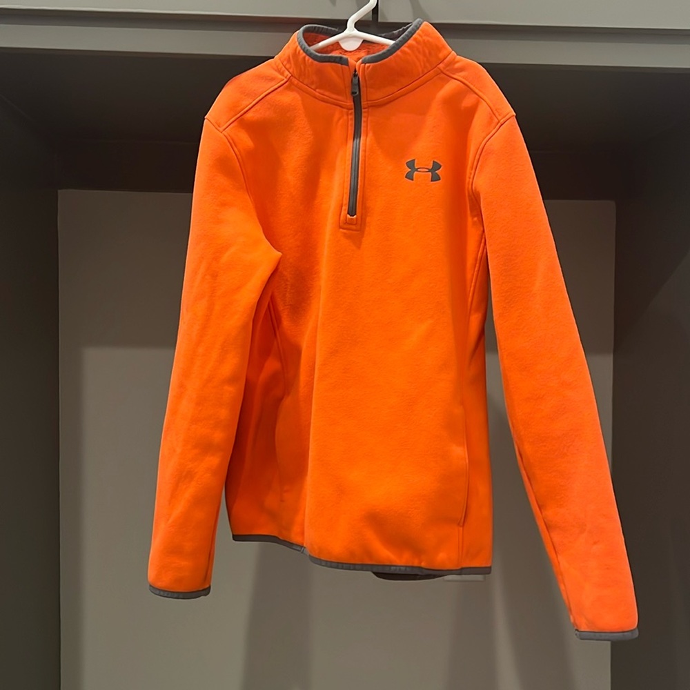 Boys orange & gray under armor cold gear sweatshirt